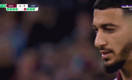 1635369563167053509.gif